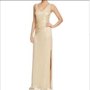 Laundry by Shelli Segal - Metallic Gold Gown